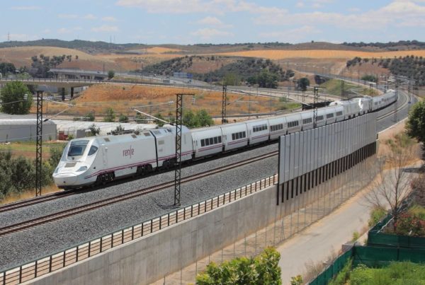 Levante high speed train environmental integration